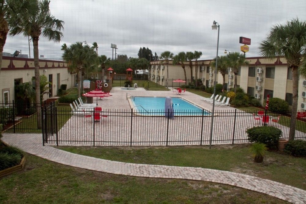 Space Coast Hotel Titusville-Kennedy Space Center Exterior foto